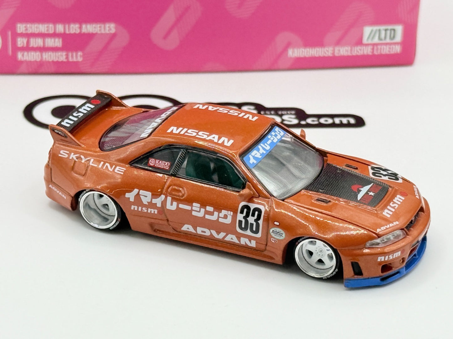 Kaido House x Mini GT KHMG151 LTDEDN Nissan Skyline GT-R (R33)