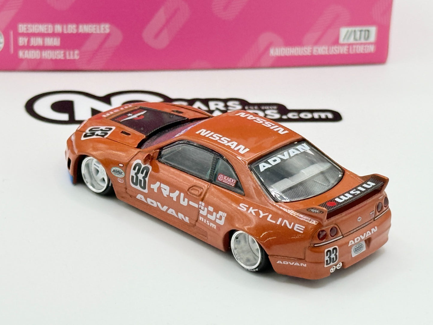Kaido House x Mini GT KHMG151 LTDEDN Nissan Skyline GT-R (R33)