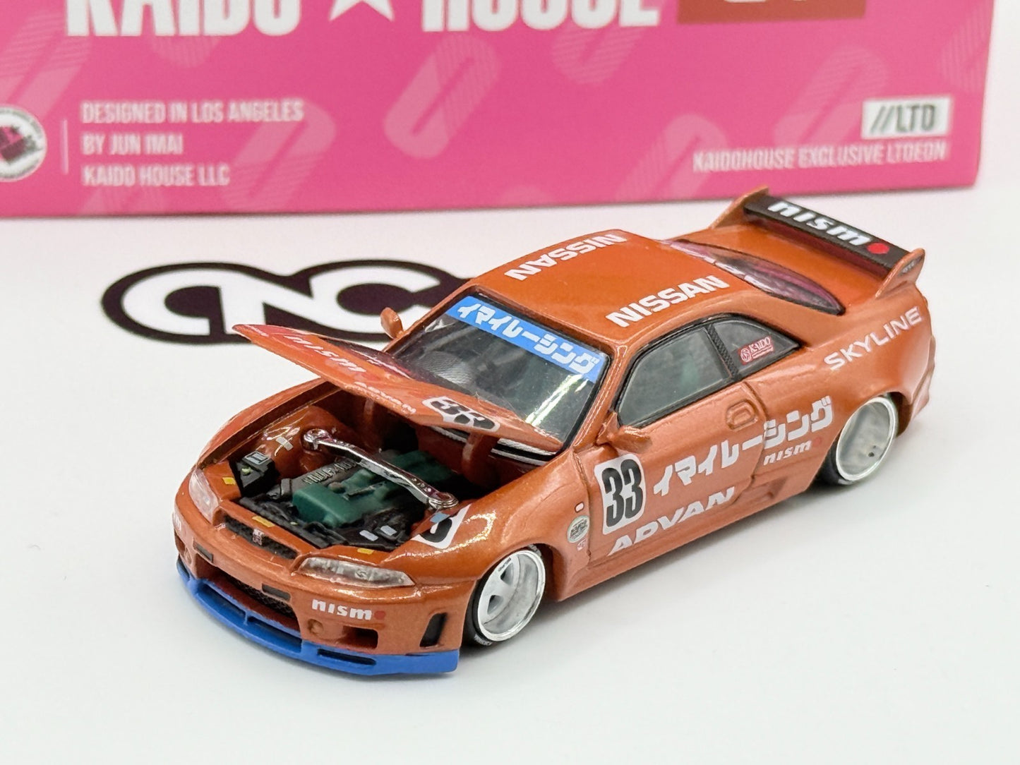 Kaido House x Mini GT KHMG151 LTDEDN Nissan Skyline GT-R (R33)