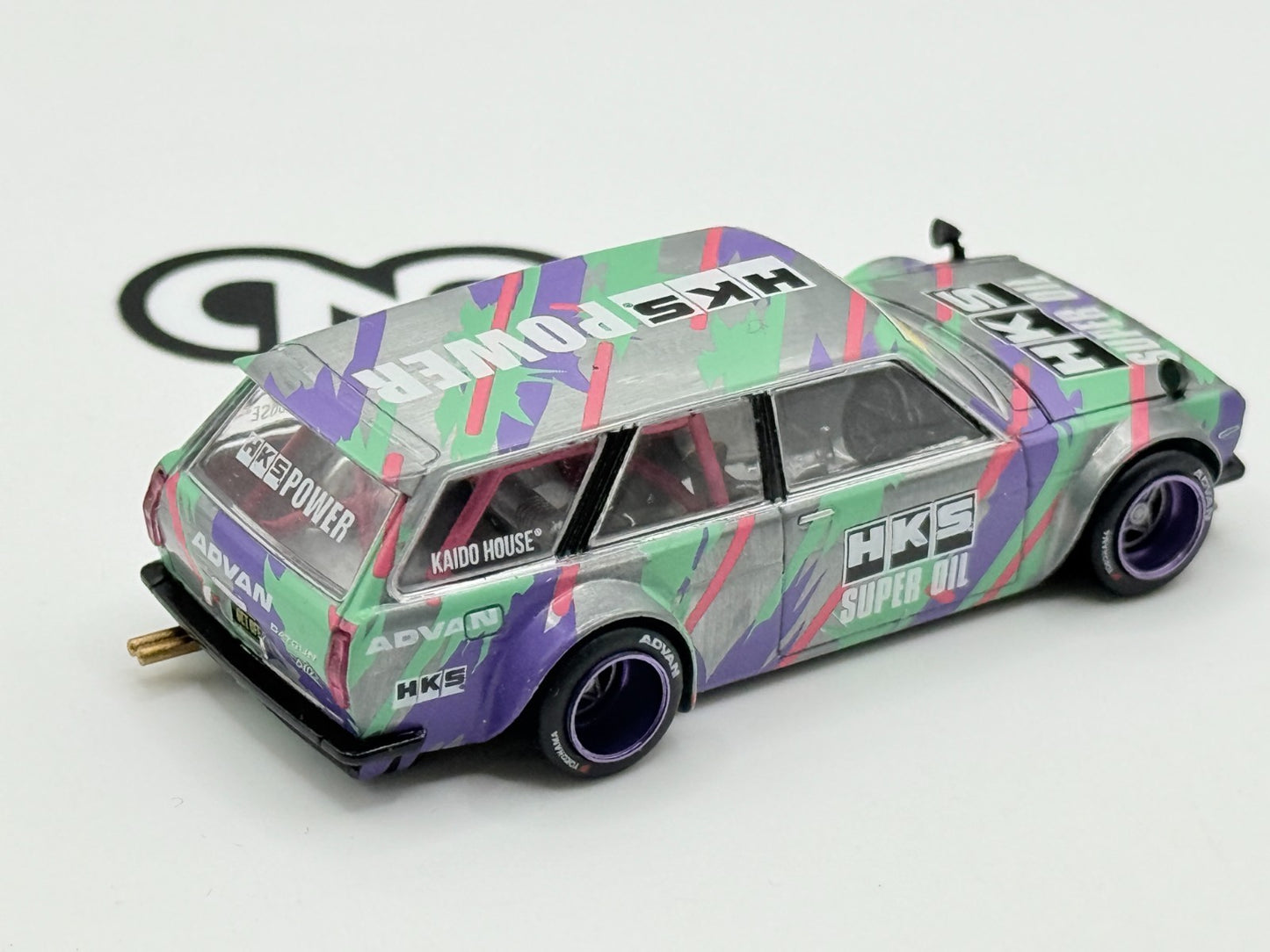 Mini GT x Kaido House KHMG144 Datsun Kaido 510 Wagon HKS V1 Chase Open Box
