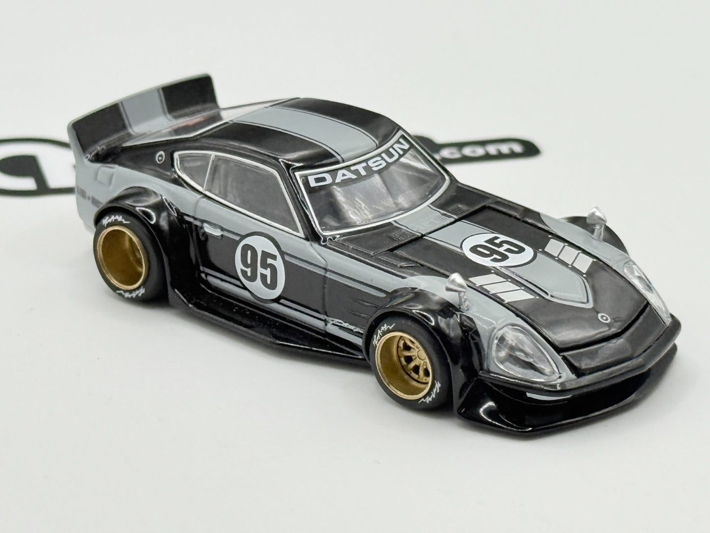 Kaido House x Mini GT KHMG079 Datsun Fairlady Z Kaido GT 95 CHASE Open Box