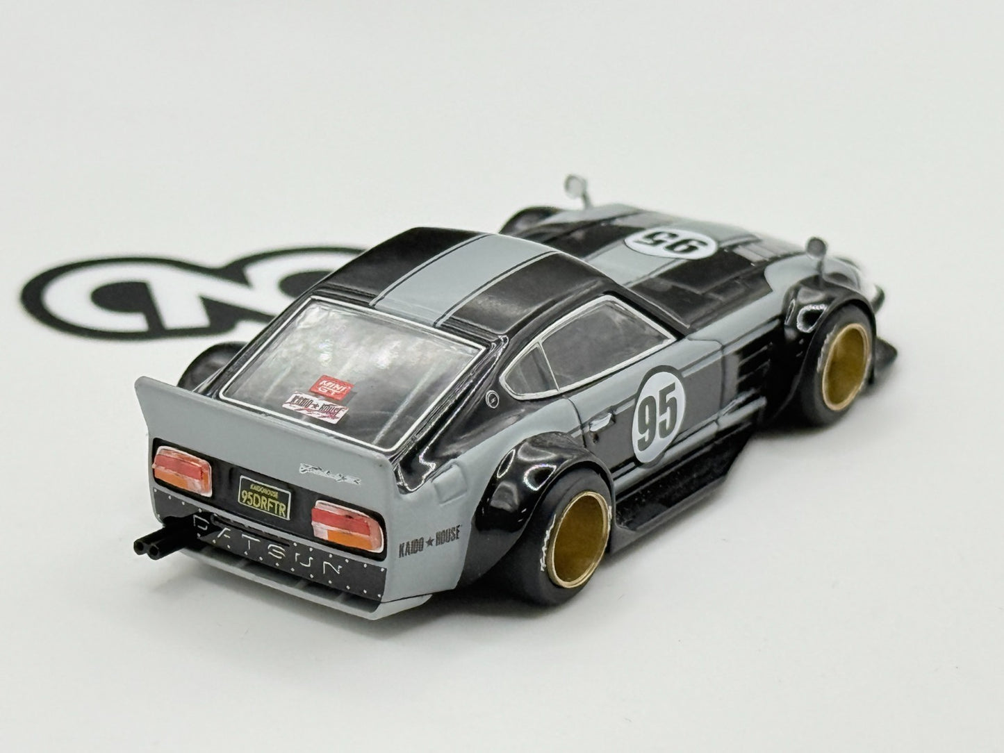 Kaido House x Mini GT KHMG079 Datsun Fairlady Z Kaido GT 95 CHASE Open Box