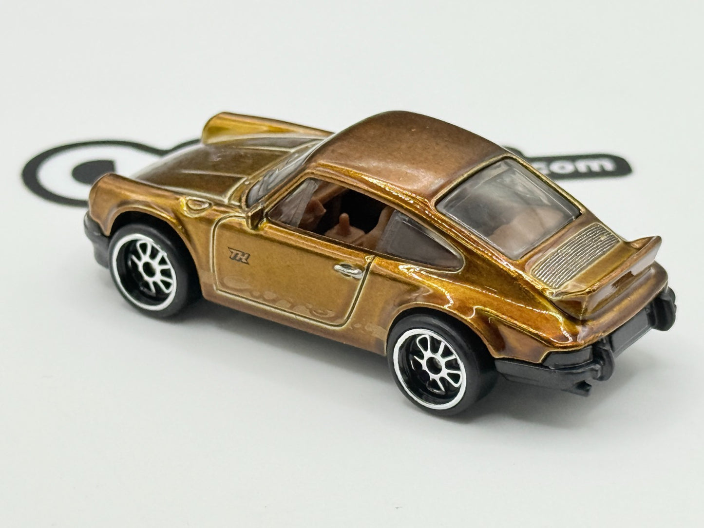 2026 Hot Wheels Super Treasure Hunt Porsche 911 Carrera RS 2.7 Loose