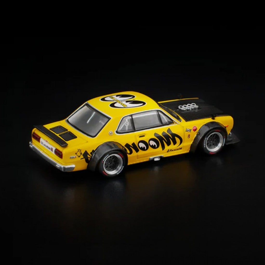 POPRACE TMCS Singapore 2025 Exclusive Mooneyes Skyline GT-R V8 Drift Open Box