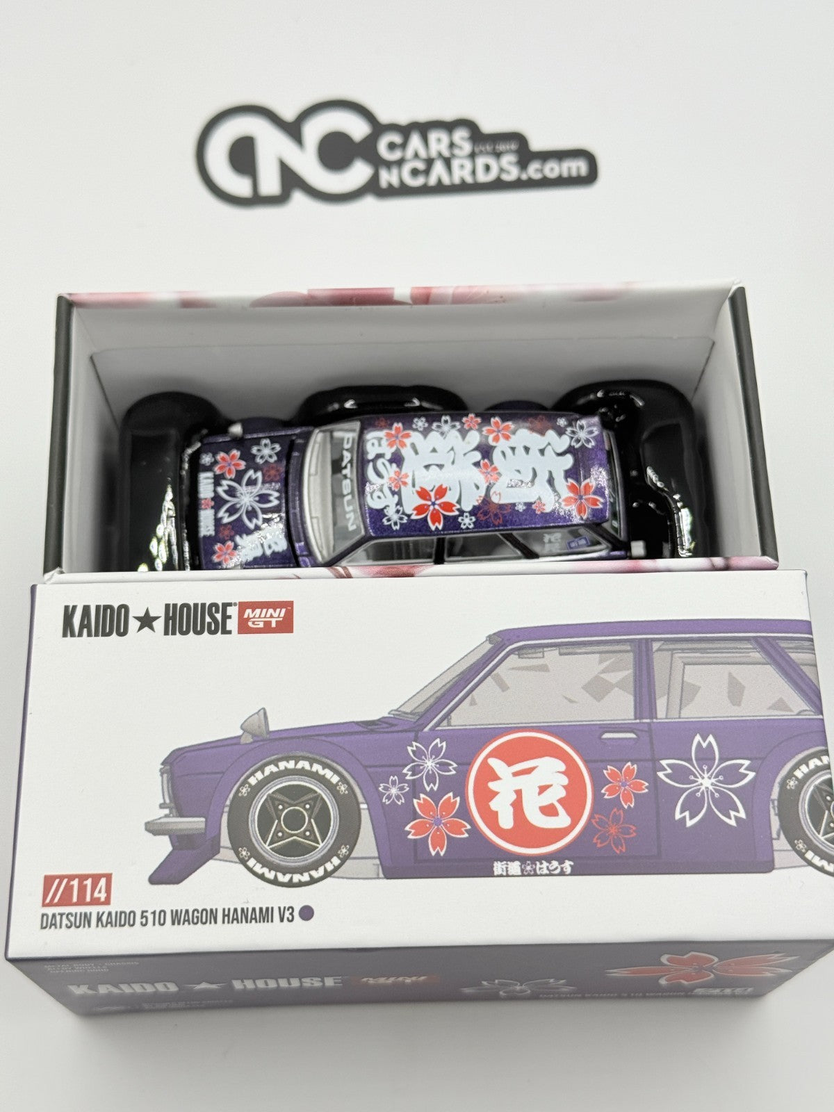 Kaido House x Mini GT 1:64 Datsun Kaido 510 Wagon Hanami V3 KHMG114 Open Box
