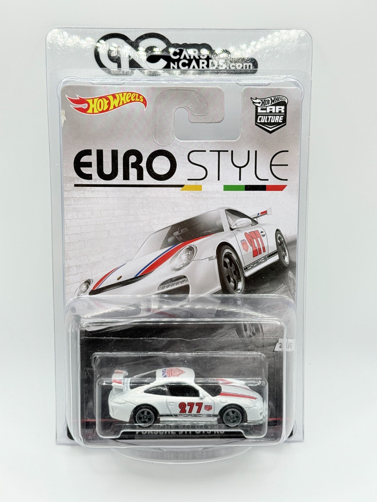 2016 Hot Wheels Premium Car Culture Euro Style Porsche 911 GT3 RS With Protector