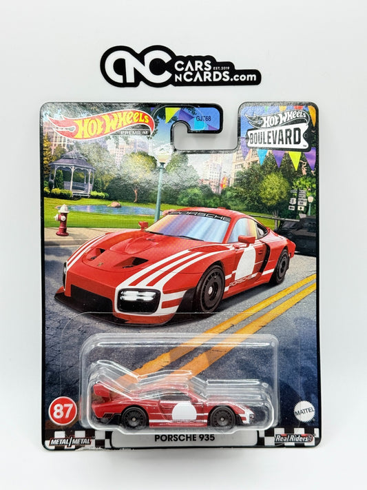 2024 Hot Wheels Premium Boulevard Porsche 935 #87 (Cracked Blister)