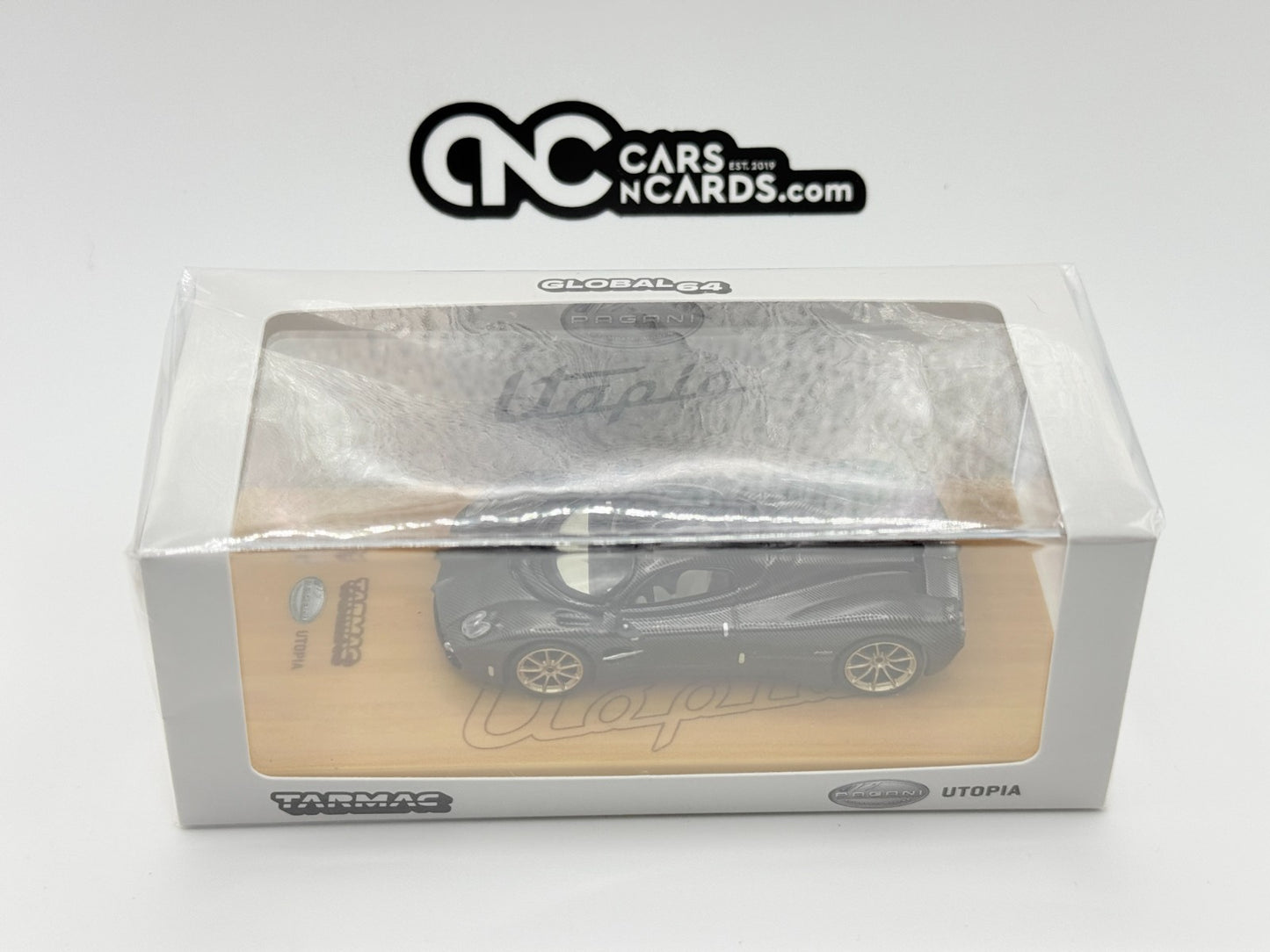 Tarmac Works 1:64 Pagani Utopia Black Carbon Fiber Edition T64G-TL055-BCF