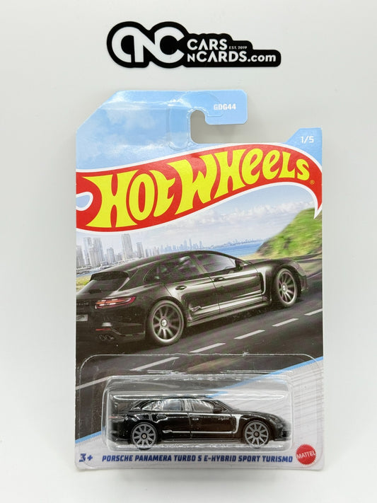 Hot Wheels Luxury Sedans 1/5 Porsche Panamera Turbo Sport (Card Damage)