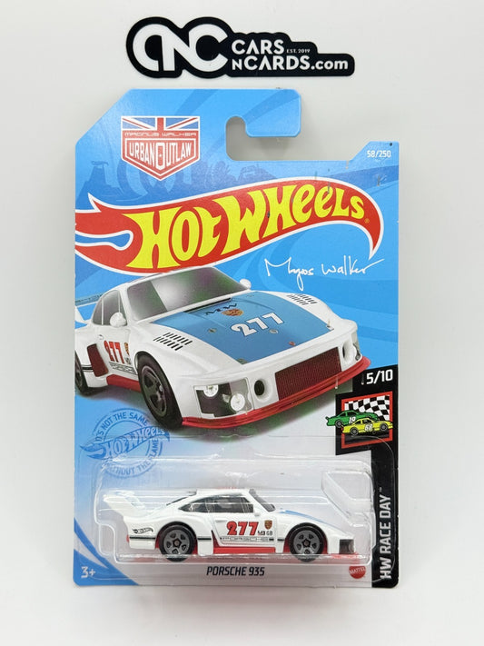 2021 Hot Wheels HW Race Day 5/10 Porsche 935 Magnus Walker White