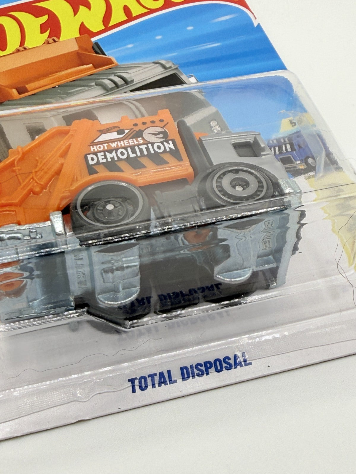2026 Hot Wheels HW Heavyweights 5/5 Total Disposal Treasure Hunt (Soft Corners)