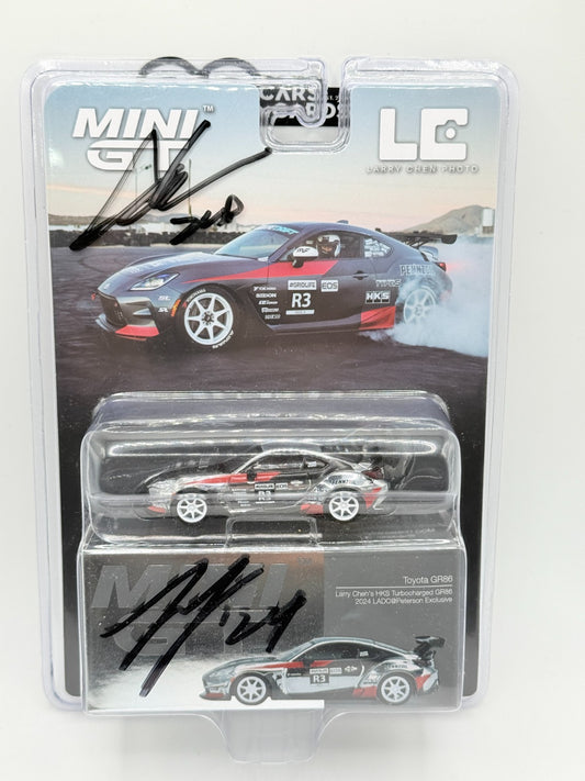 Mini GT 1:64 Toyota GR86 HKS 2024 LADC Peterson #821 SIGNED Larry Chen Glen Chou