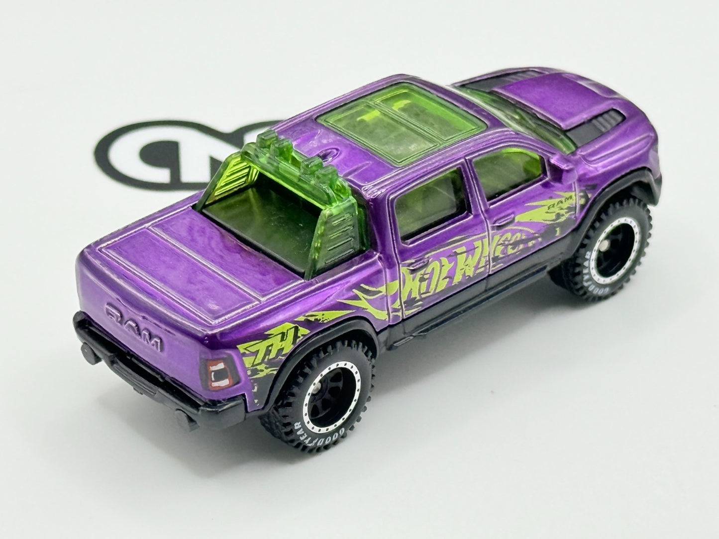 2026 Hot Wheels HW Dirt '23 Dodge Ram 1500 Purple Super Treasure Hunt Loose