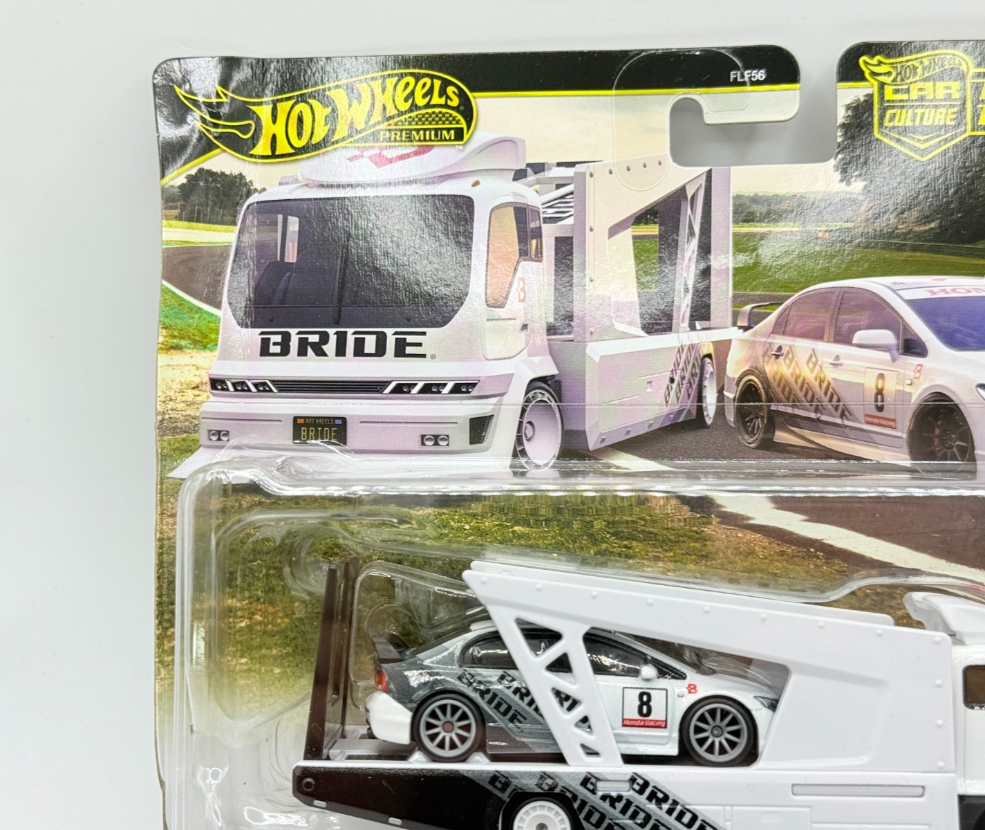 2026 Hot Wheels Team Transport '07 Honda Civic Type R #93 Heavy Card Damage