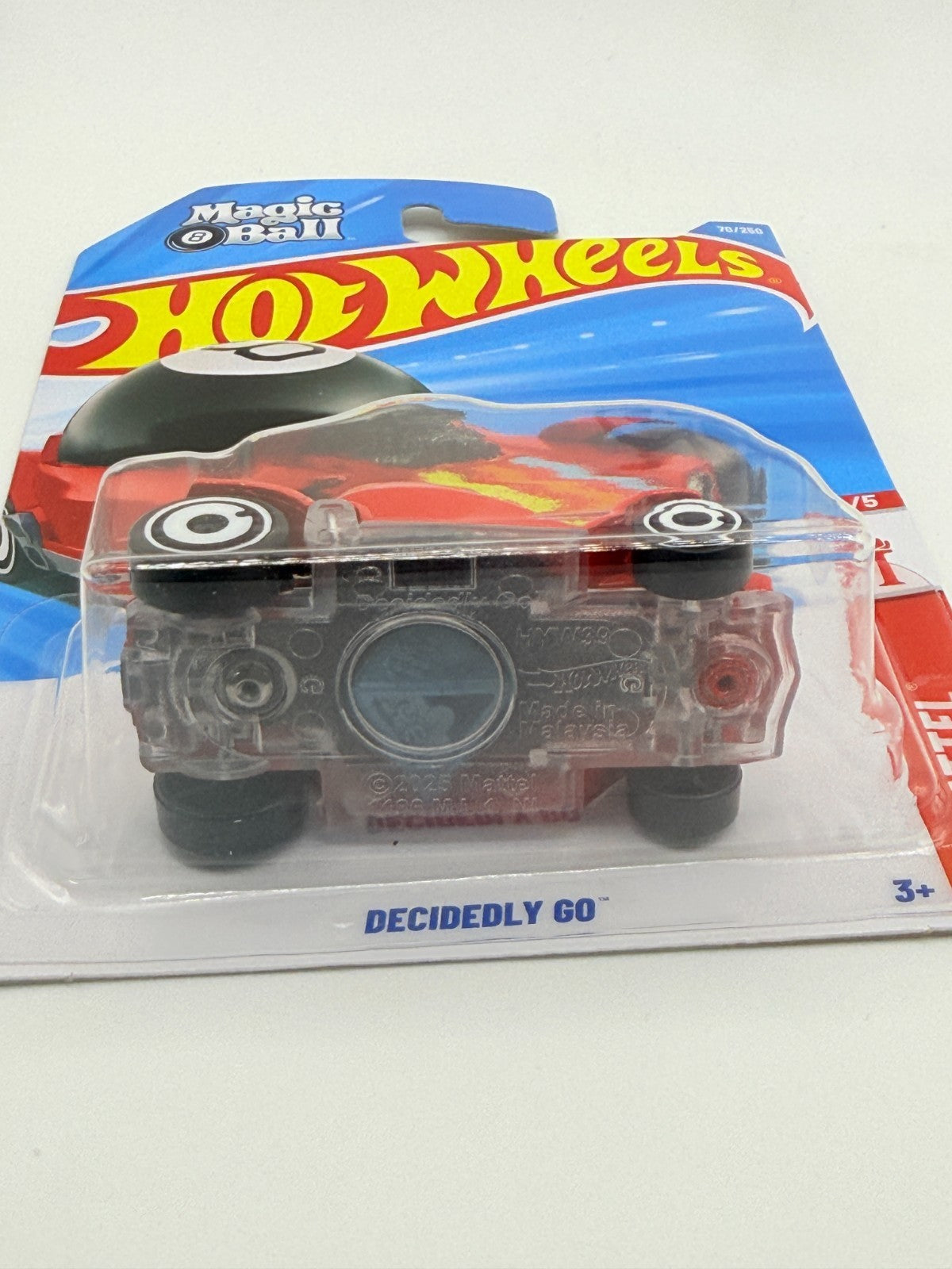 2026 Hot Wheels Mattel 4/5 Decidedly Go Magic 8 Ball Red (Soft Corners)