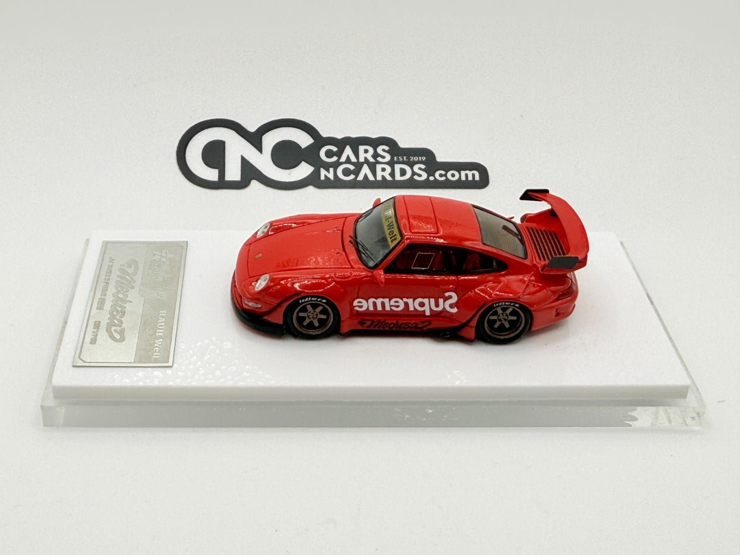 Fuelme 1:64 RWB PORSCHE 911 993 Supreme Limited Edition 1 of 1499 FM64002-RWB993