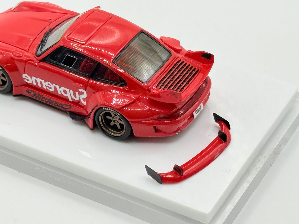 Fuelme 1:64 RWB PORSCHE 911 993 Supreme Limited Edition 1 of 1499 FM64002-RWB993