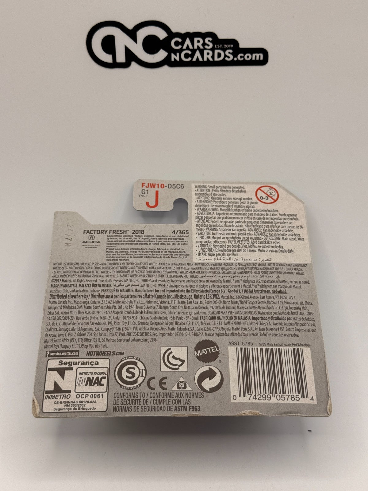 2018 Hot Wheels Factory Fresh 6/10 '90 Acura NSX Silver Short Card (Card Crease)
