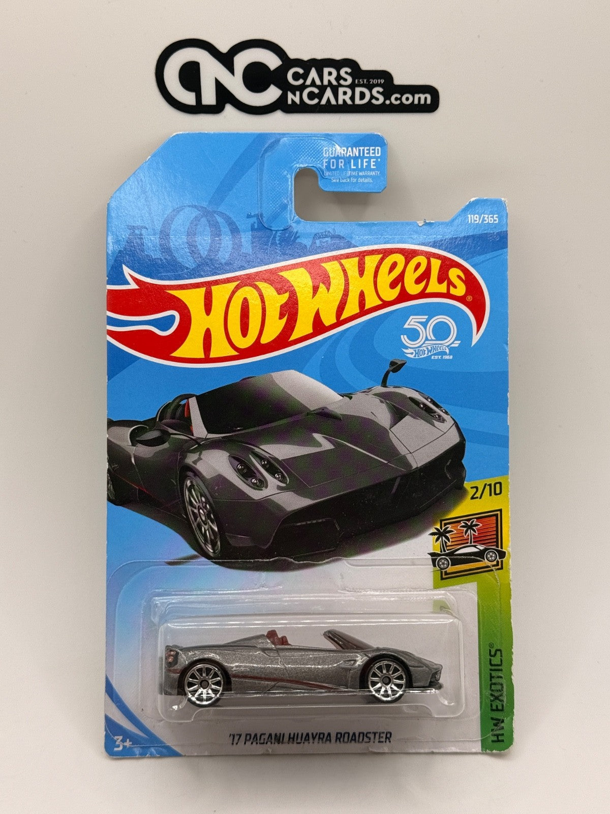 2018 Hot Wheels HW Exotics 2/10 '17 Pagani Huayra Roadster (Card Damage)