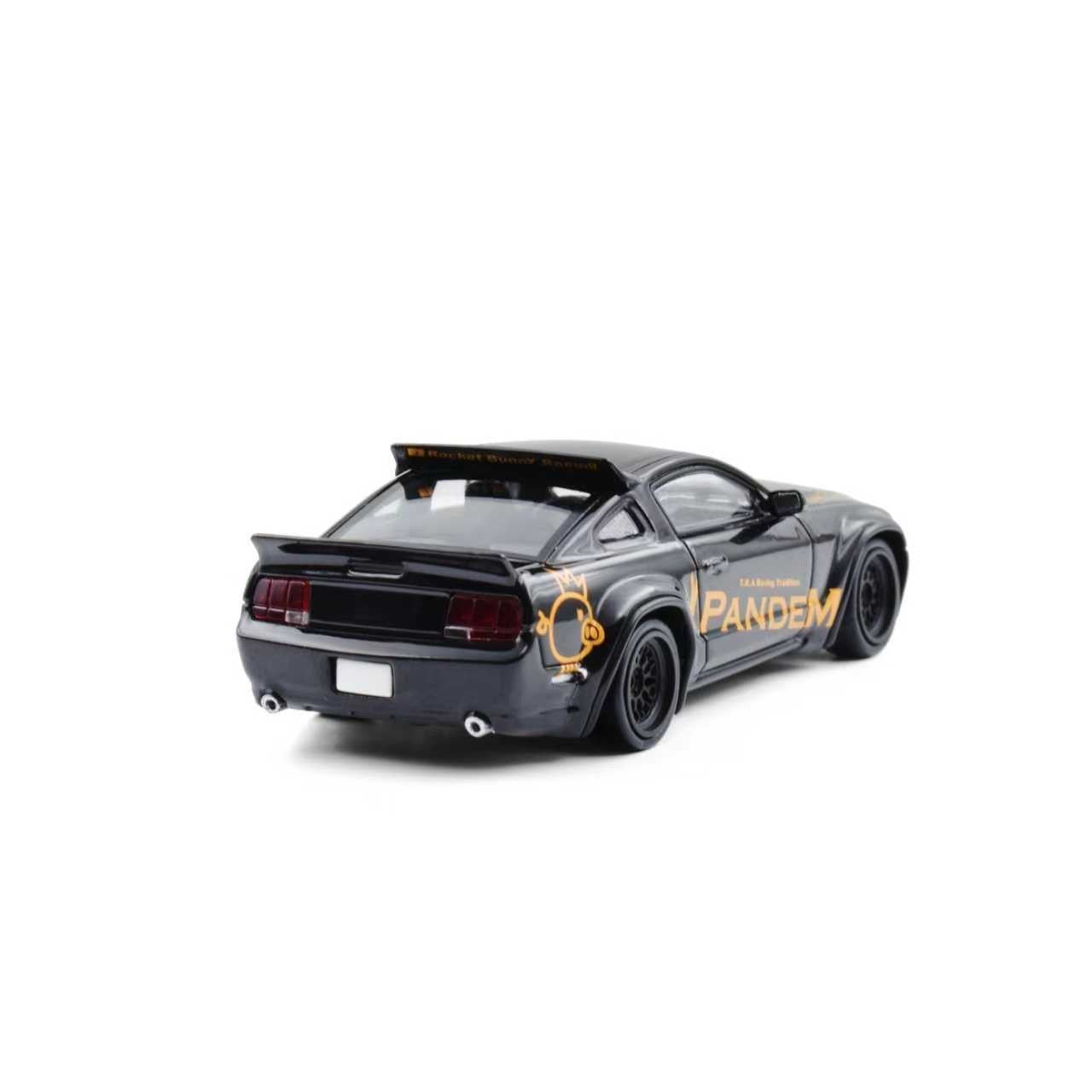 MODELMODEL 1:64 Pandem Mustang Black MM64-PM-002