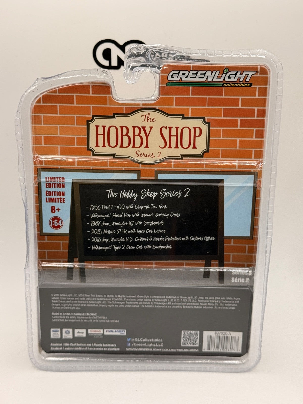 Greenlight 1:64 Hobby Shop Series 2 Falken 2015 Nissan GT-R with Race Car Driver