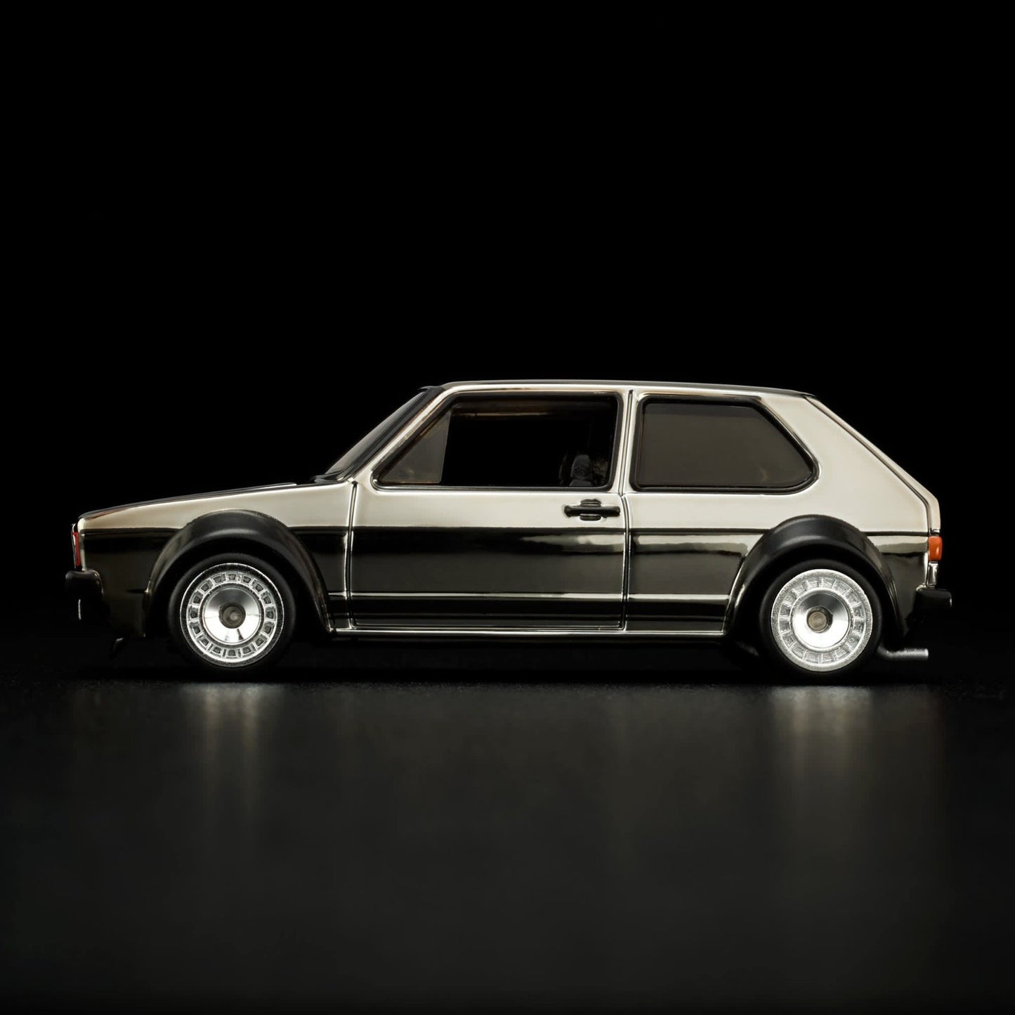 2026 Hot Wheels RLC Exclusive 1976 Volkswagen Golf Mk1 GTI With Protector