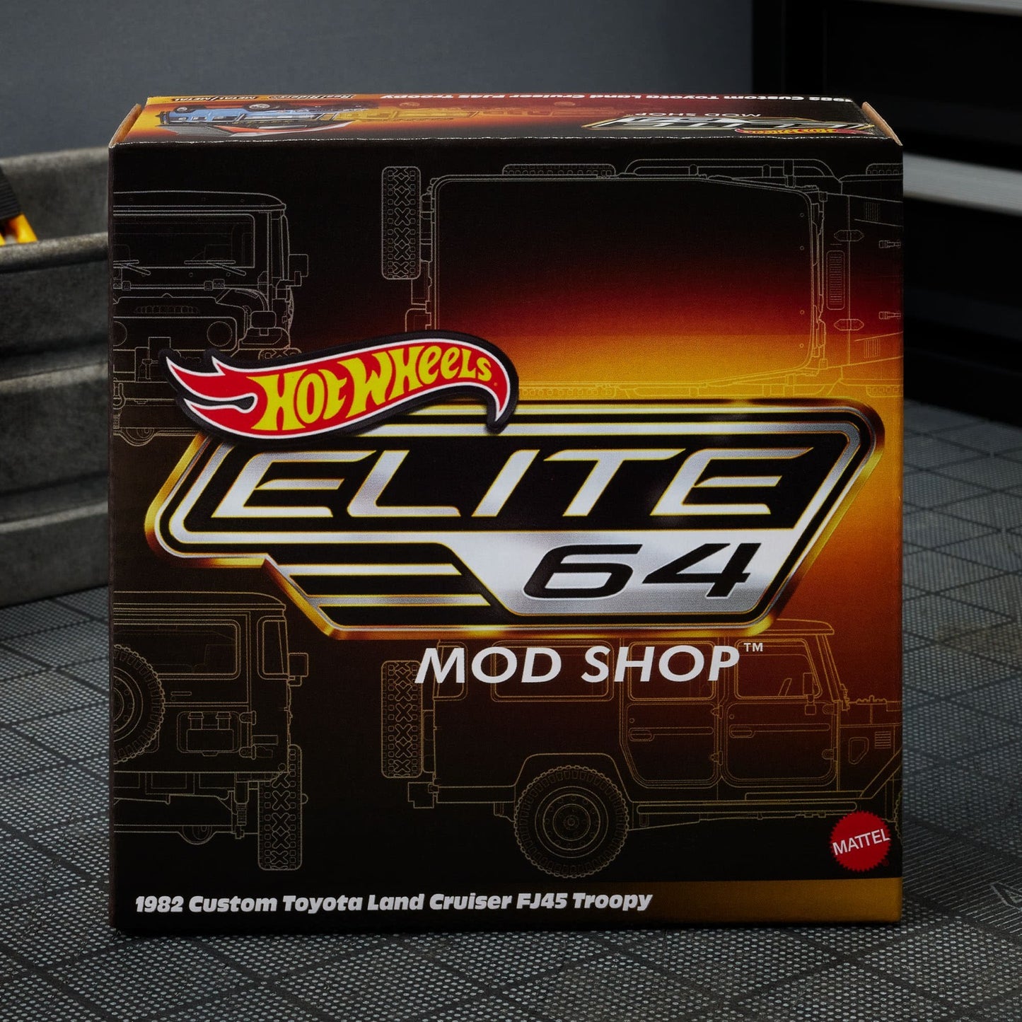 2025 Hot Wheels Elite 64 Mod Shop 1982 Custom Toyota Land Cruiser FJ45 Troopy