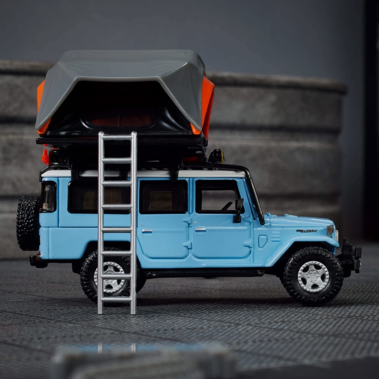 2025 Hot Wheels Elite 64 Mod Shop 1982 Custom Toyota Land Cruiser FJ45 Troopy