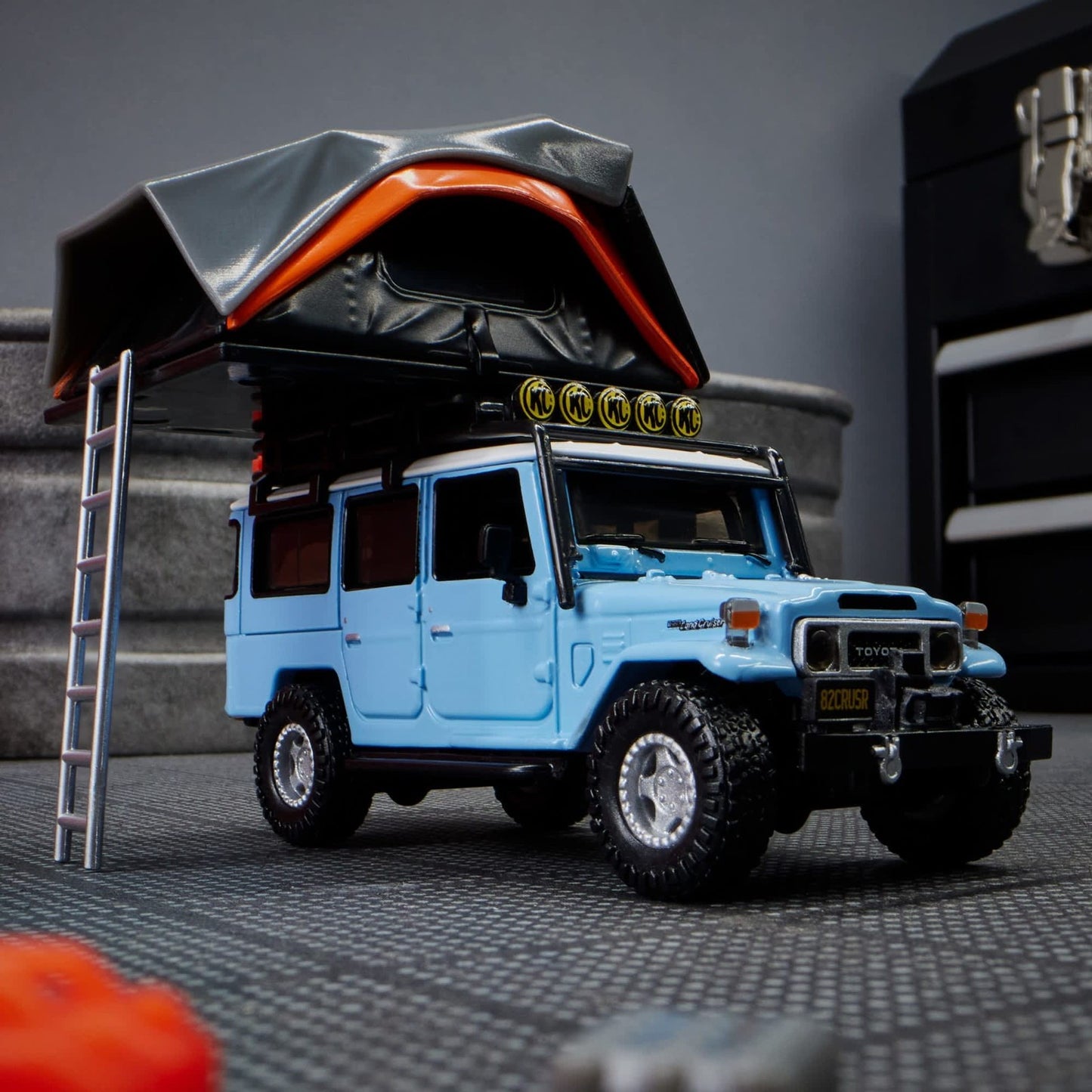 2025 Hot Wheels Elite 64 Mod Shop 1982 Custom Toyota Land Cruiser FJ45 Troopy