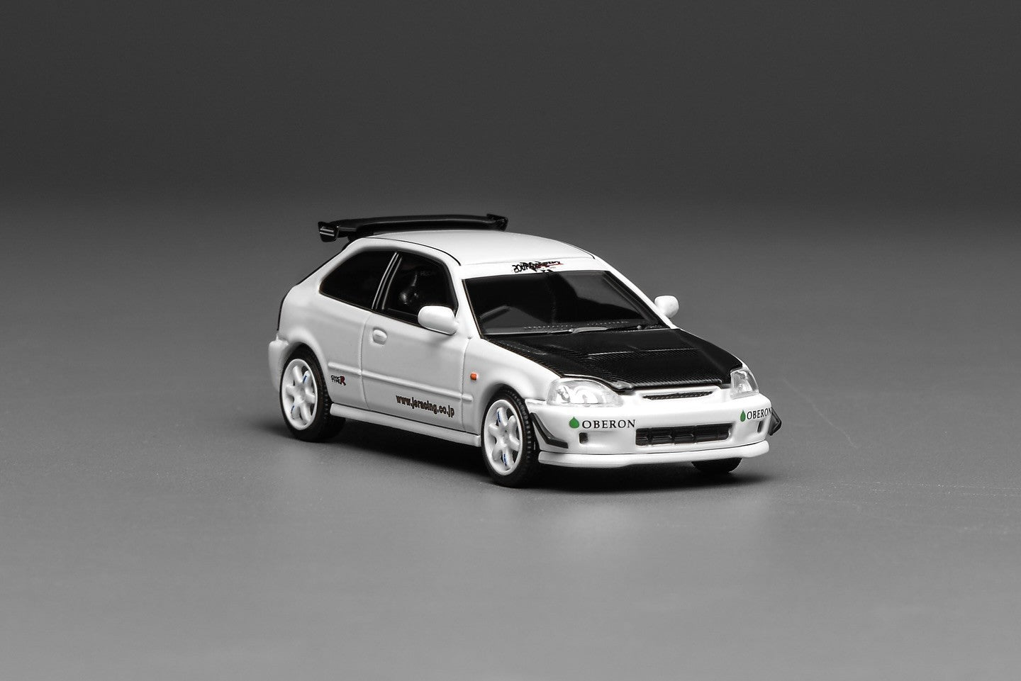 Motorhelix 1:64 Honda Civic TYPE R (EK9) J‘s Racing White M65029