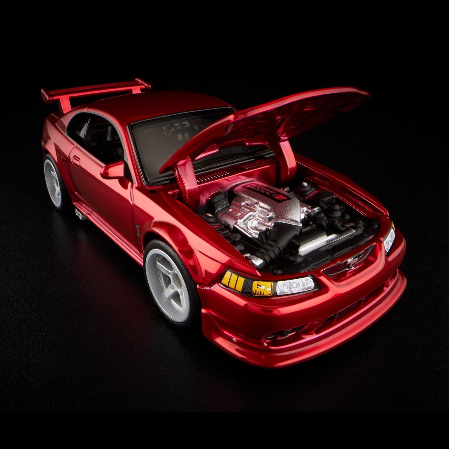2026 Hot Wheels RLC Exclusive 2000 Ford Mustang SVT Cobra R With Protector