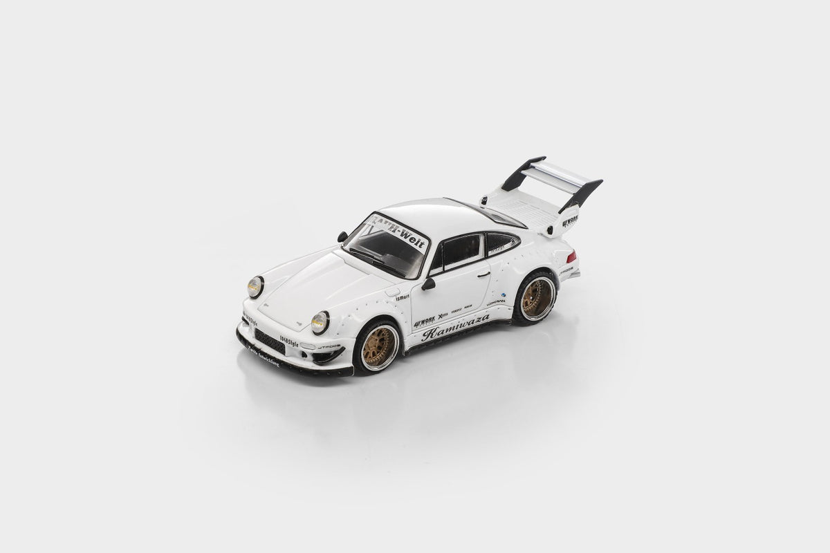 MODELMODEL 1:64 RWB 930 Kamiwaza White (Blister pack) MM64-RWB930-002