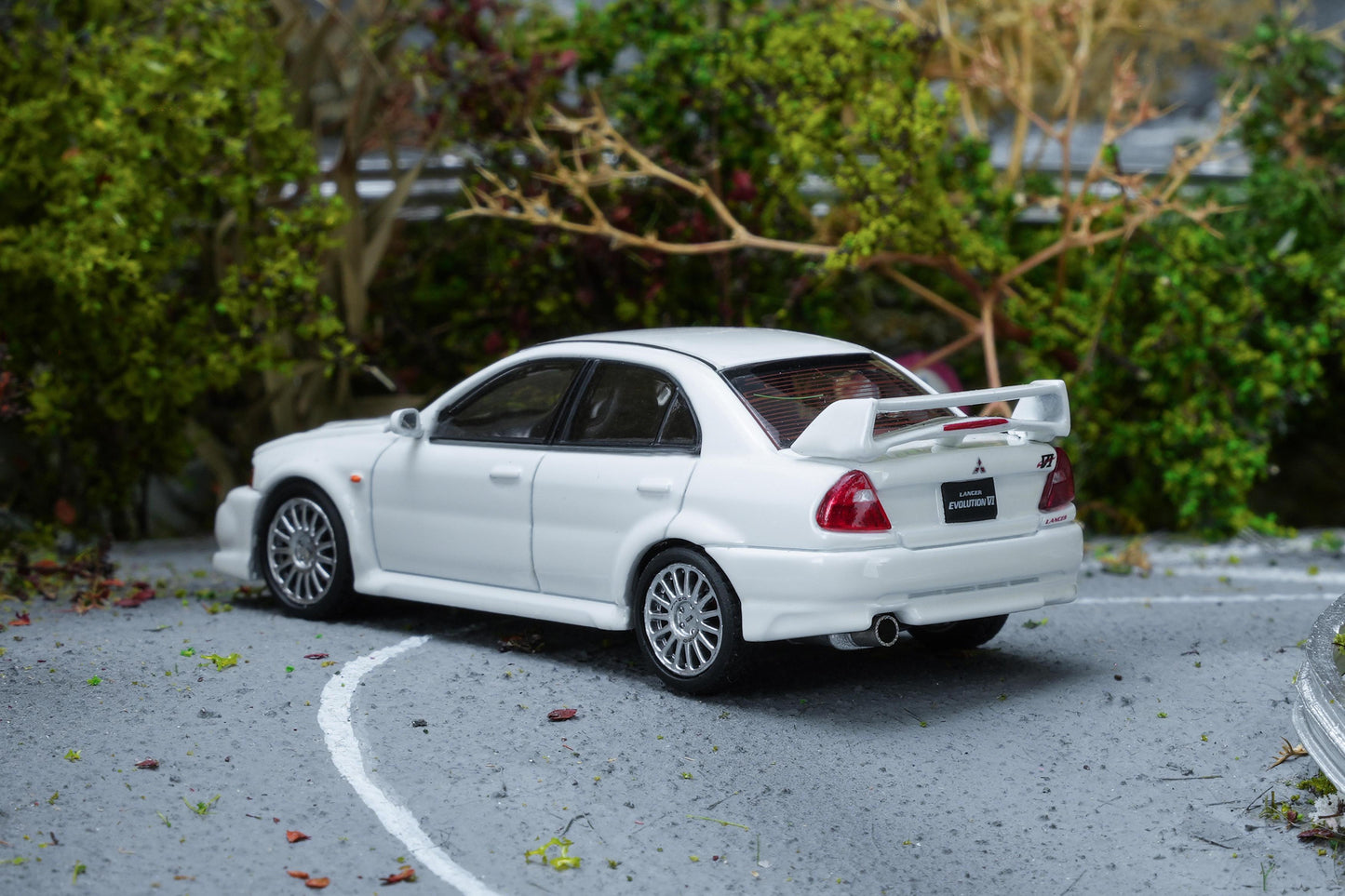 (PRE-ORDER) Motorhelix 1:64 Mitsubishi Lancer EVOLUTION VI GSR Scottish White M64203