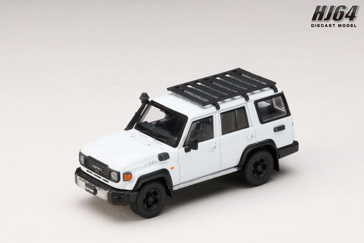 (PRE-ORDER) Hobby Japan 1:64 Toyota LANDCRUISER 70 (GDJ76W) 2023 CUSTOMIZED VERSION - SUPER WHITE Ⅱ HJ642090W