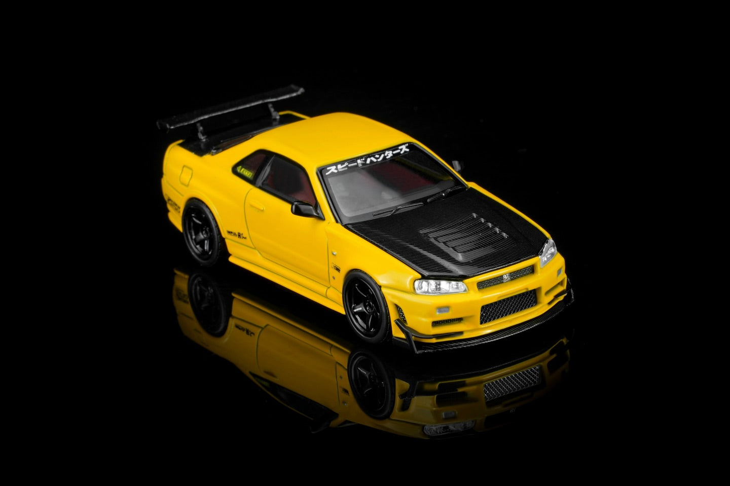 (PRE-ORDER) Motorhelix 1:64 Nissan Skyline GT-R (R34) Custom Edition - Lightning Yellow Custom with GT Aero Kit M63475