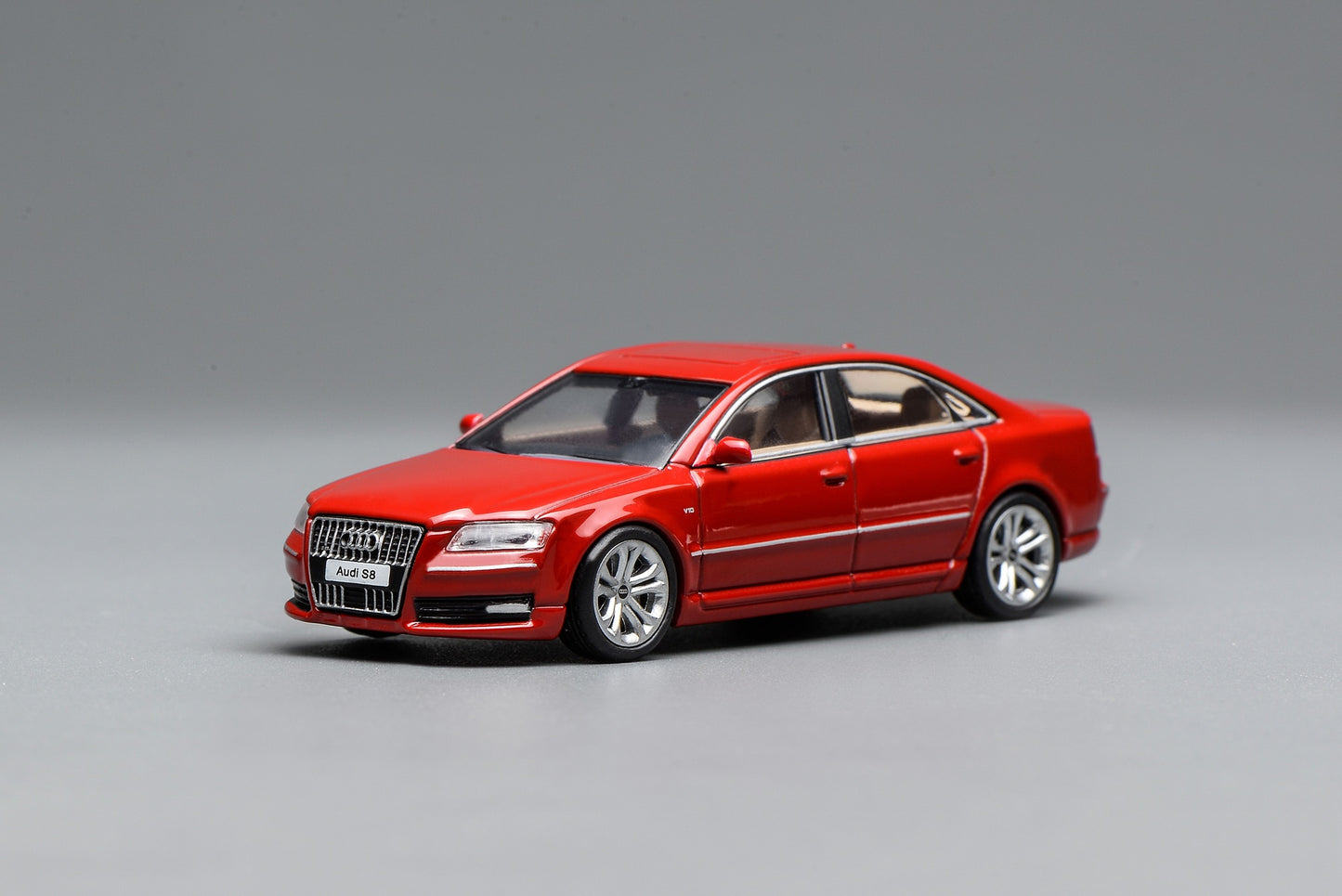 (PRE-ORDER) Motorhelix 1:64 Audi S8 2008 Misano red M68215