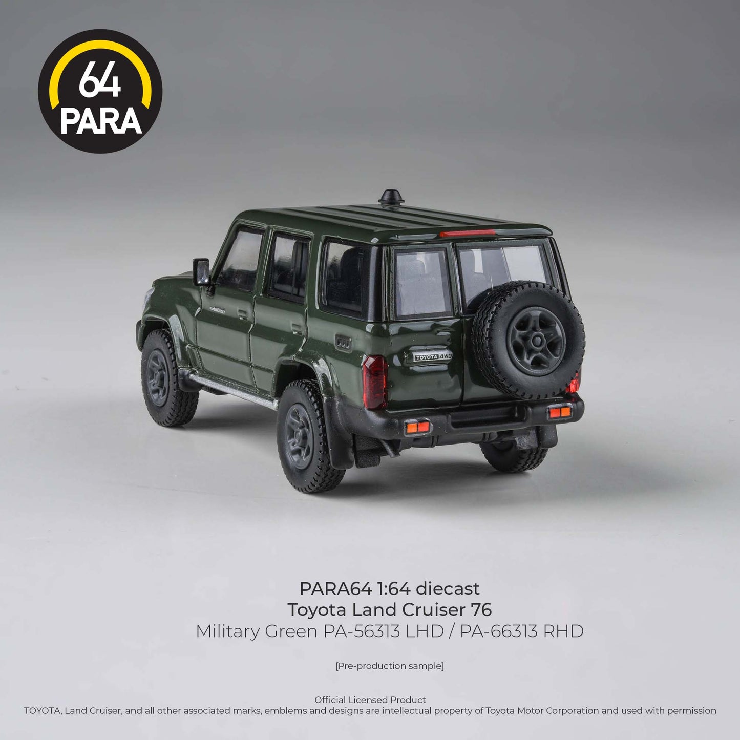 (PRE-ORDER) PARA64 1:64 2014 Toyota Landcruiser LC76 Military Green LHD