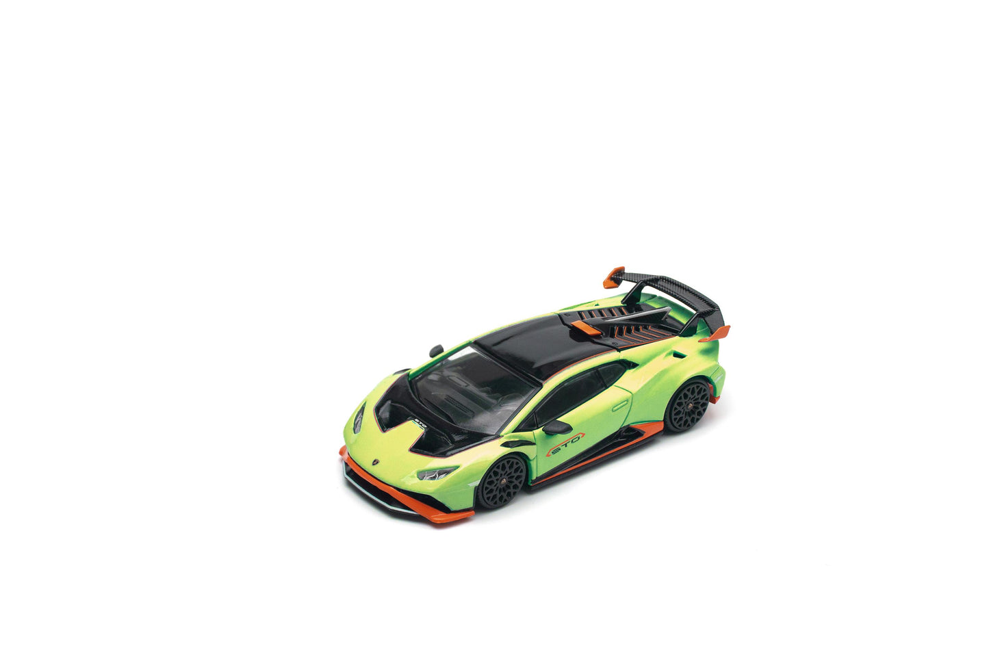 (PRE-ORDER) POPRACE 1:64 LAMBORGHINI HURACAN STO - VERDE CITREA/ARACIO DAC (enigma exclusive edition) PRE031