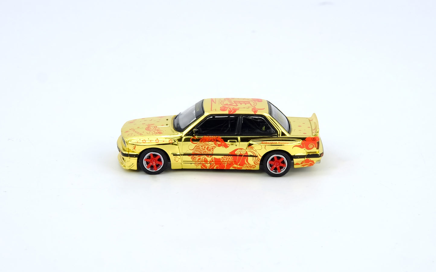 (PRE-ORDER) INNO64 1:64 PANDEM ROCKET BUNNY E30 The Year Of The Horse 2026 Limited Edition IN64-E30P-CNY26 **CHASE CARS ARE RANDOMLY PACKED**