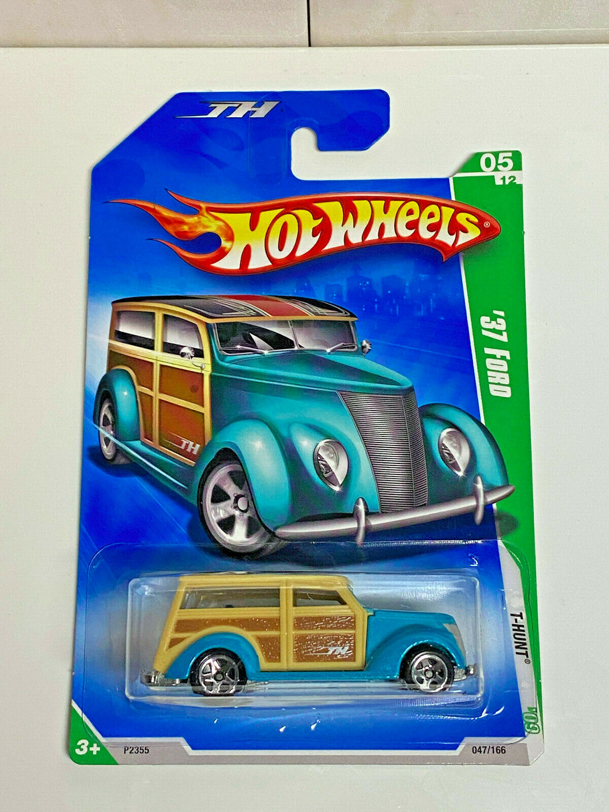 2009 Hot Wheels Treasure Hunts #05/12 '37 Ford Wagon NIP INTERNATIONAL CARD