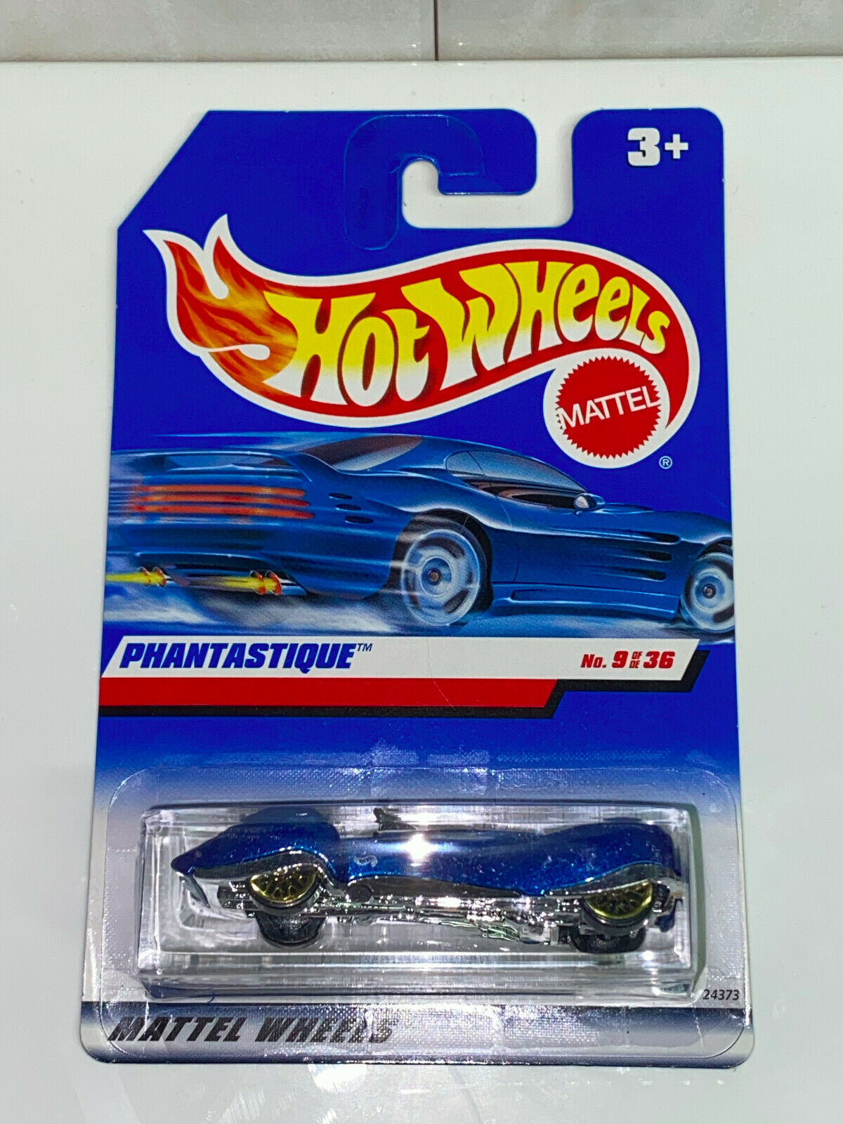 2000 Hot Wheels First Editions #9/36 Phantastique Blue International Card NIP