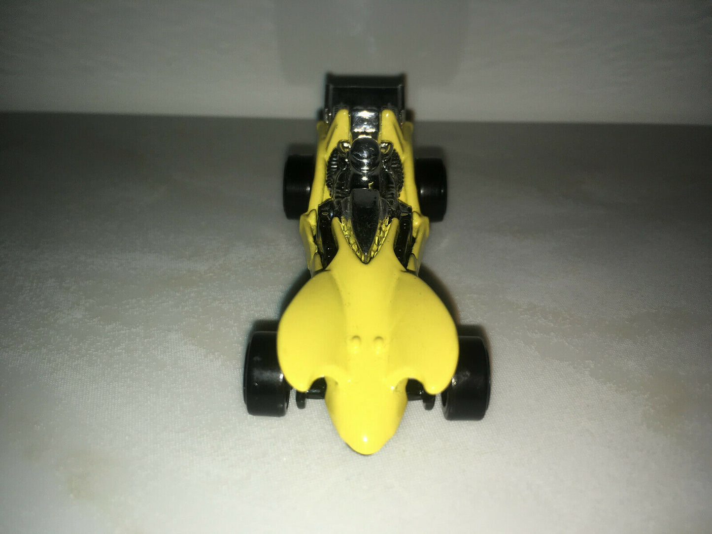 RARE VINTAGE 1992 Hot Wheels Pipe Jammer Yellow MINT