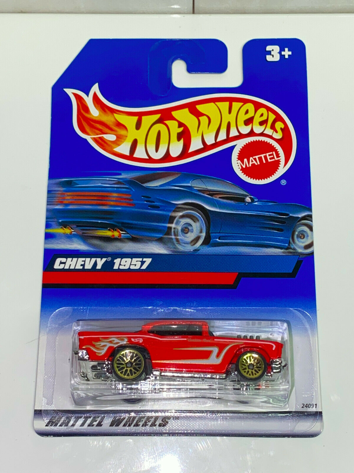 1999 Hot Wheels Chevy 1957 Red International Card NIP