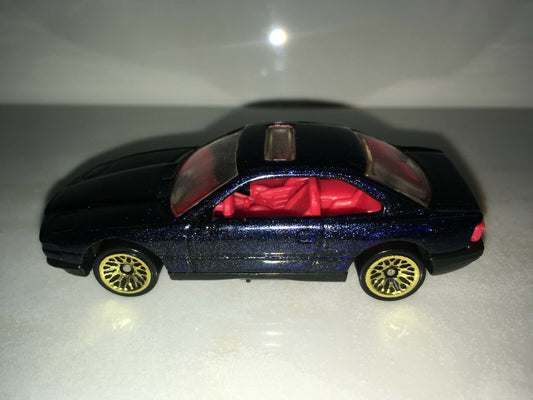 RARE VINTAGE 1990 Hot Wheels Mainline #255 BMW 850i Dark Blue w/ Gold Rims