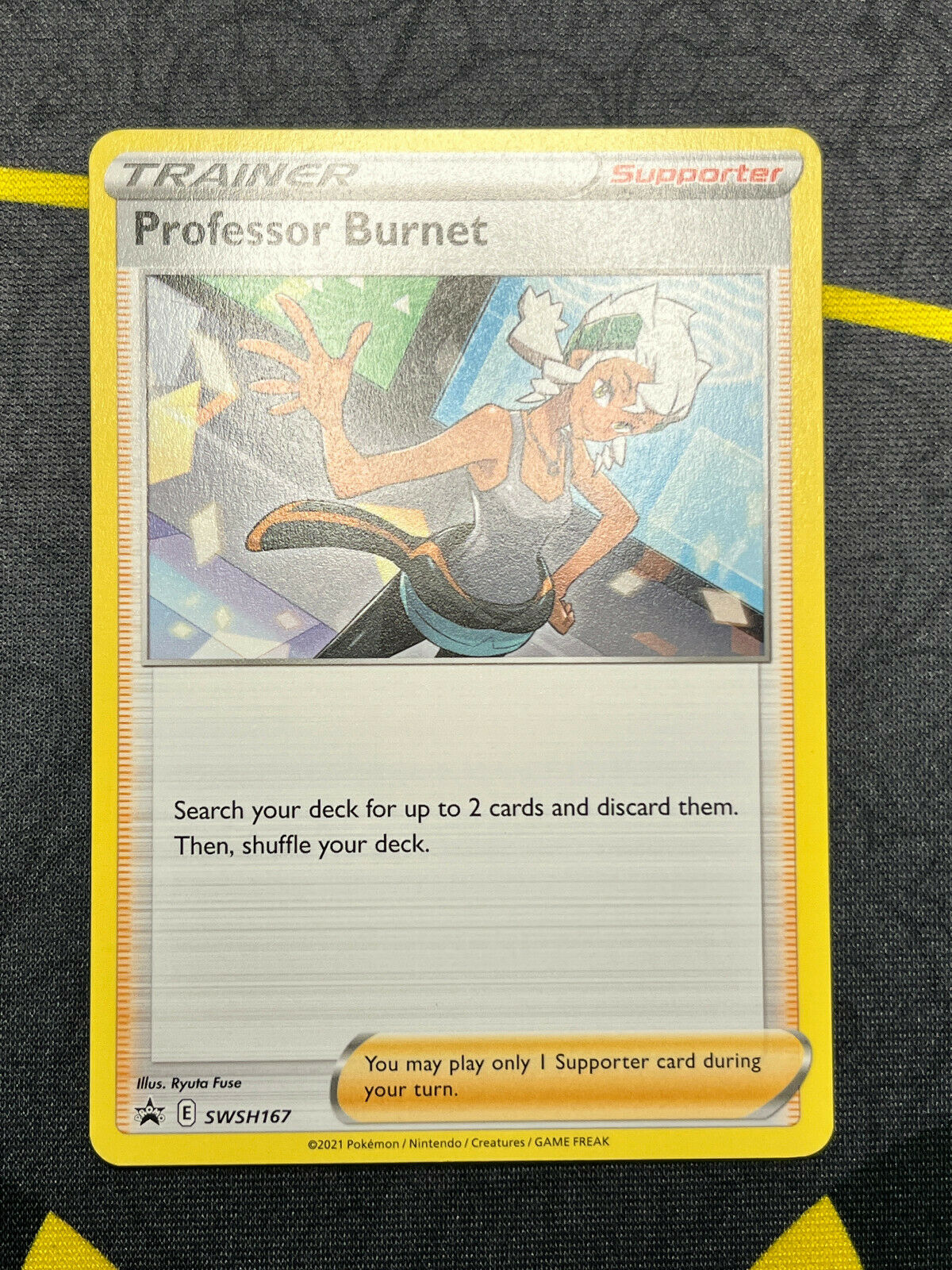 Pokémon Trainer Professor Burnet SWSH167 Black Star Promo NM