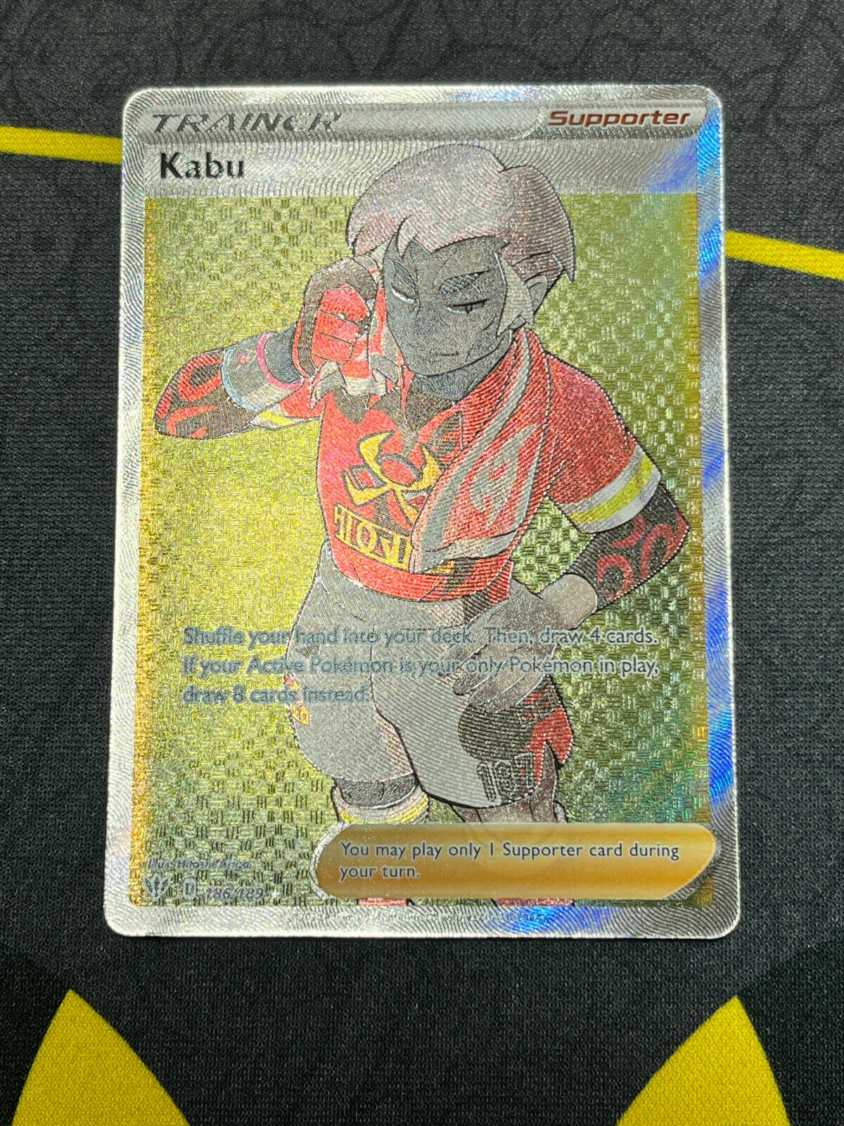 Pokémon TCG Sword & Shield Darkness Ablaze Trainer Kabu HOLO FA #186/189