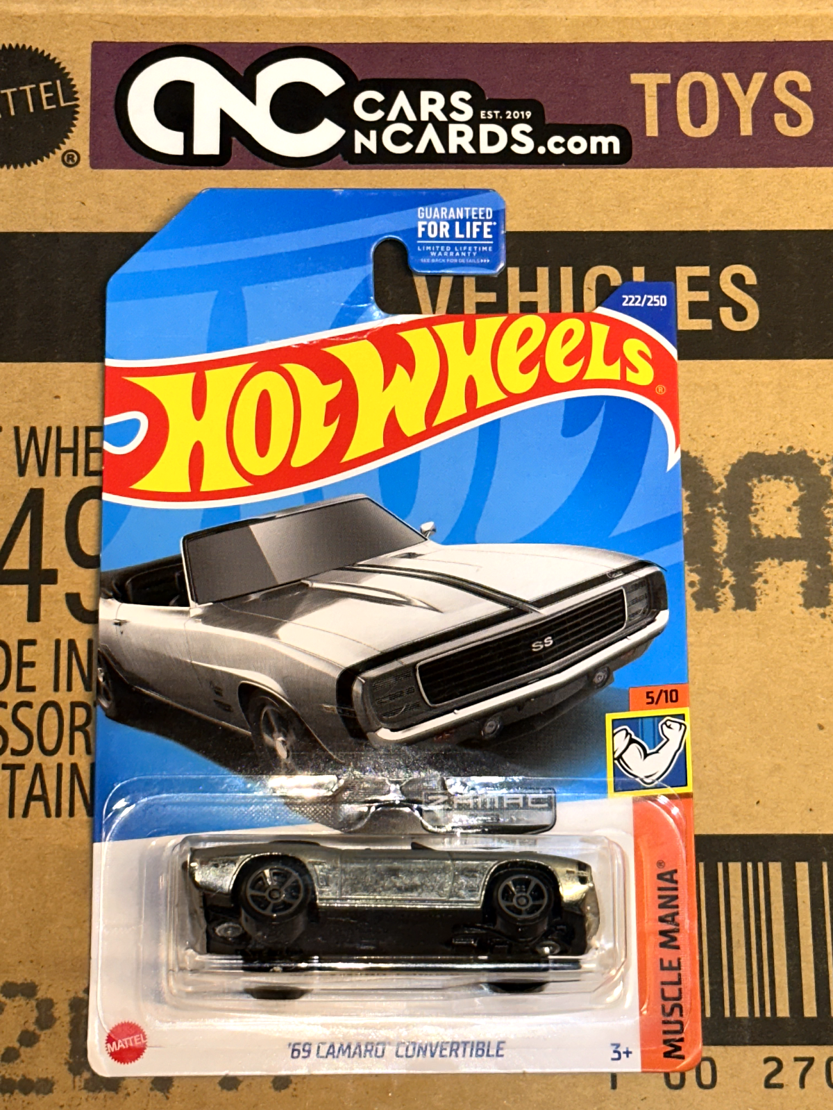 2022 Hot Wheels Muscle Mania #5/10 Zamac '69 Camaro Convertible (Card Creased)